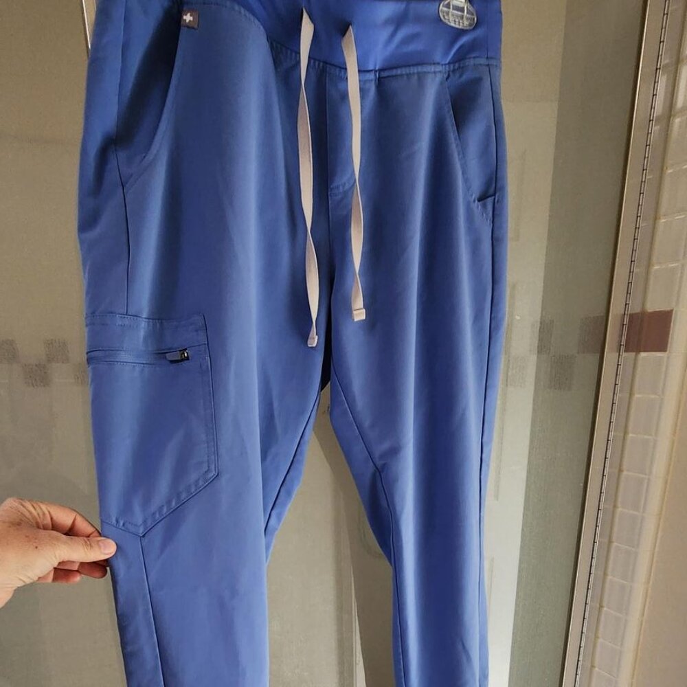Figs Zamora Jogger Light Blue Scrub Pants SIZE M